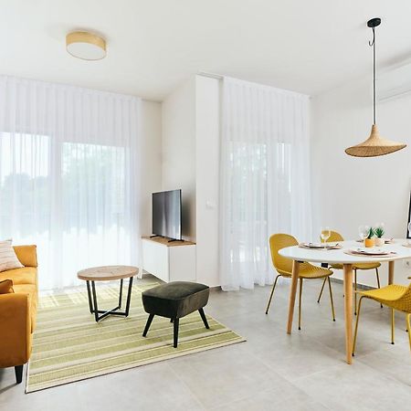 Apartments San Maris 2 Umag Exterior photo