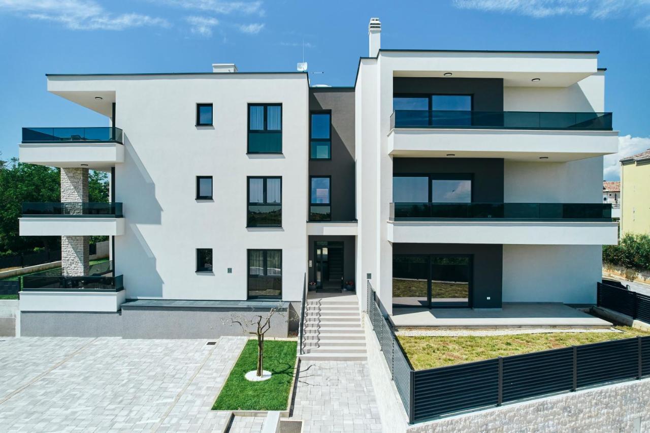 Apartments San Maris 2 Umag Exterior photo
